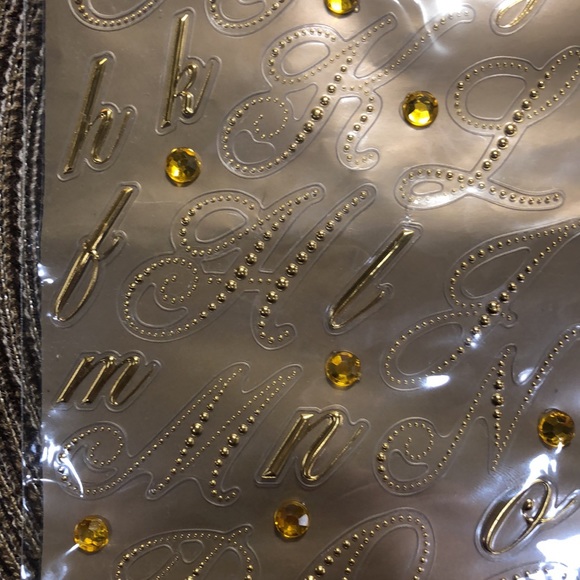 Jolee’s Bling Large Gold Foil Alphas Stickers - Picture 3 of 5